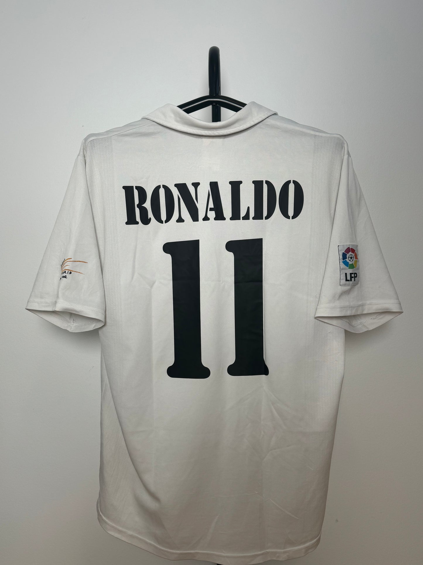 Ronaldo Nazario - Real Madrid 2002/03. Str L