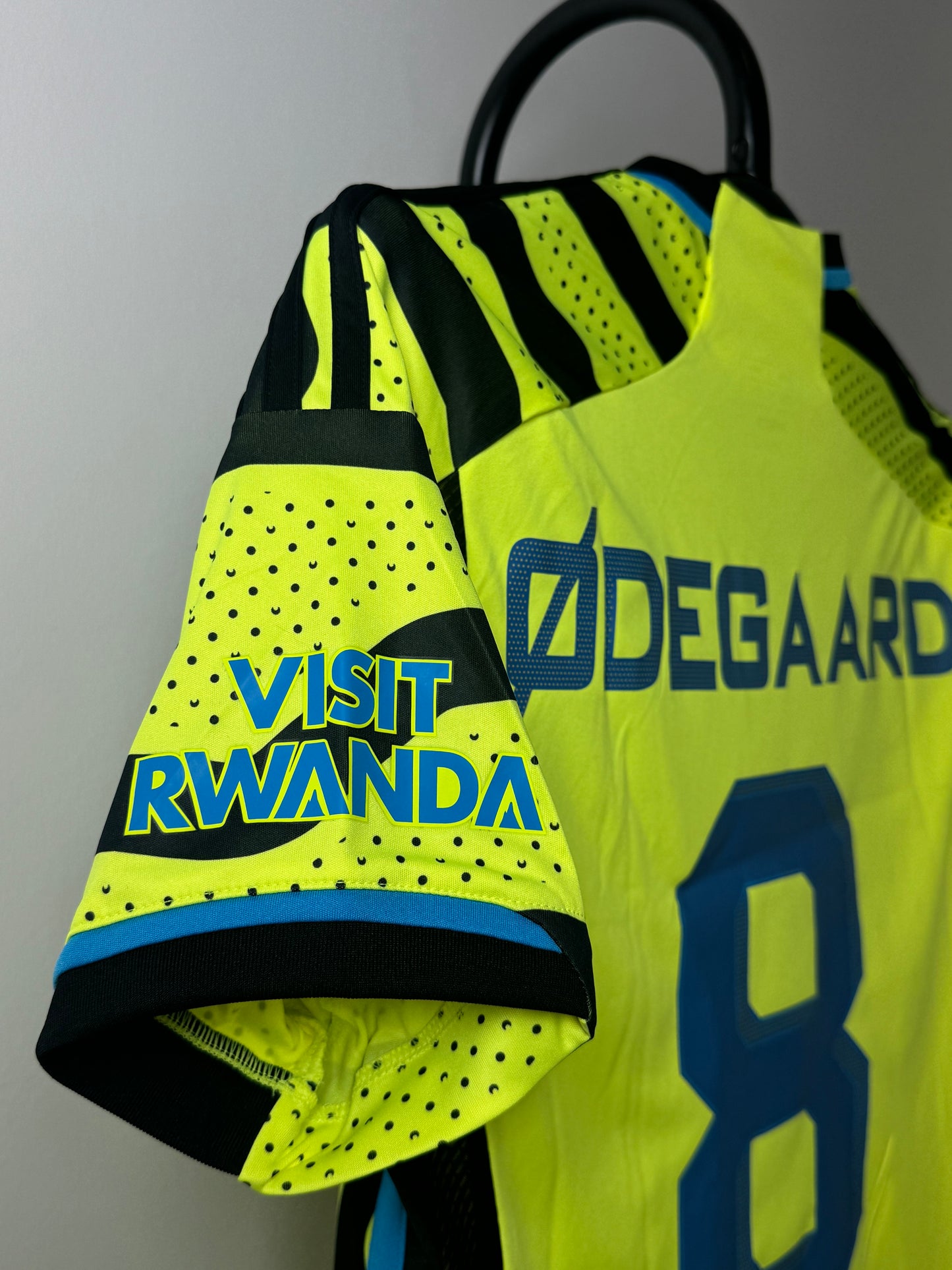 Martin Ødegaard - Arsenal FC 2024/25. Str M