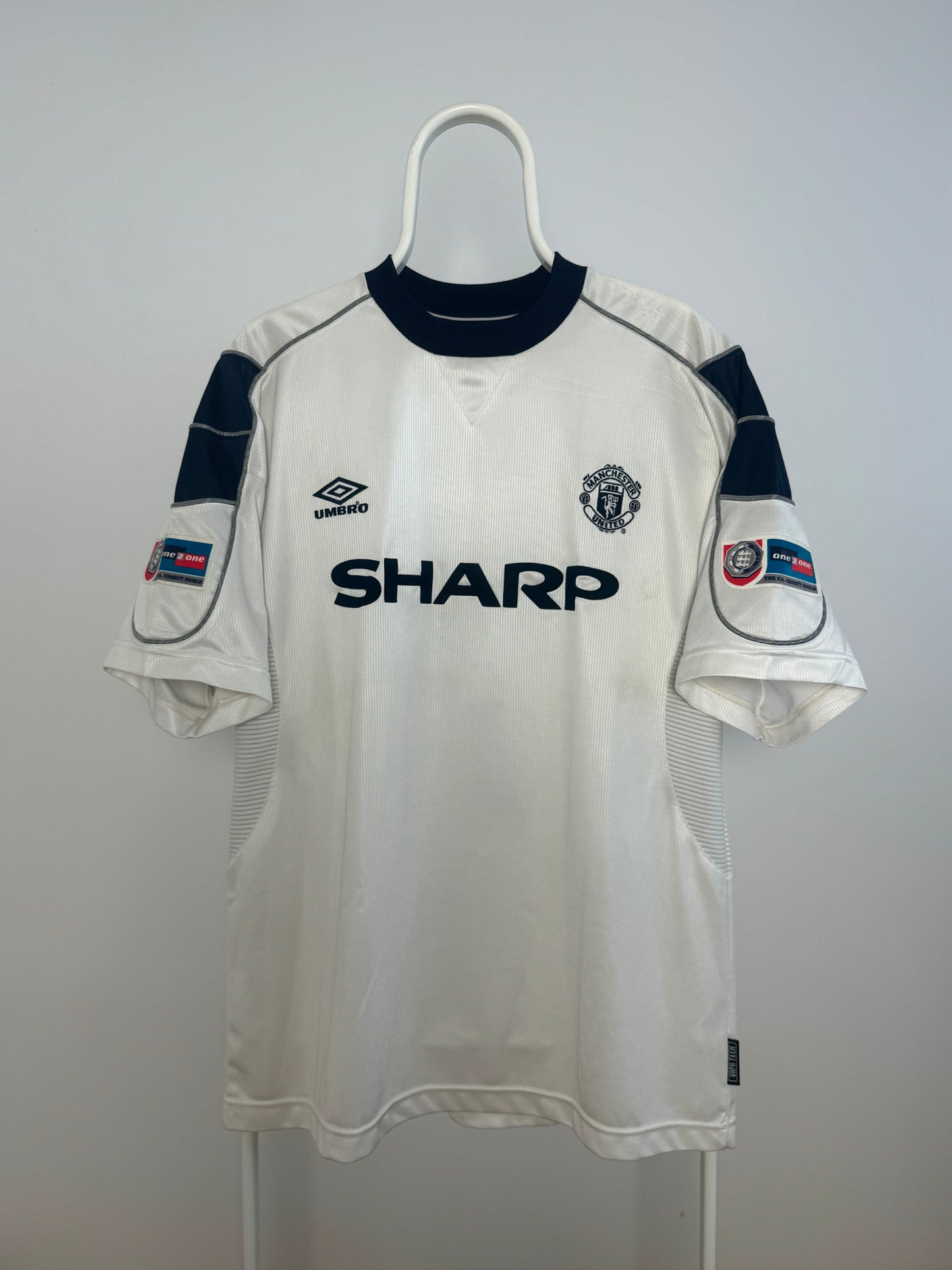 David Beckham - Manchester United 1999/00. Str L