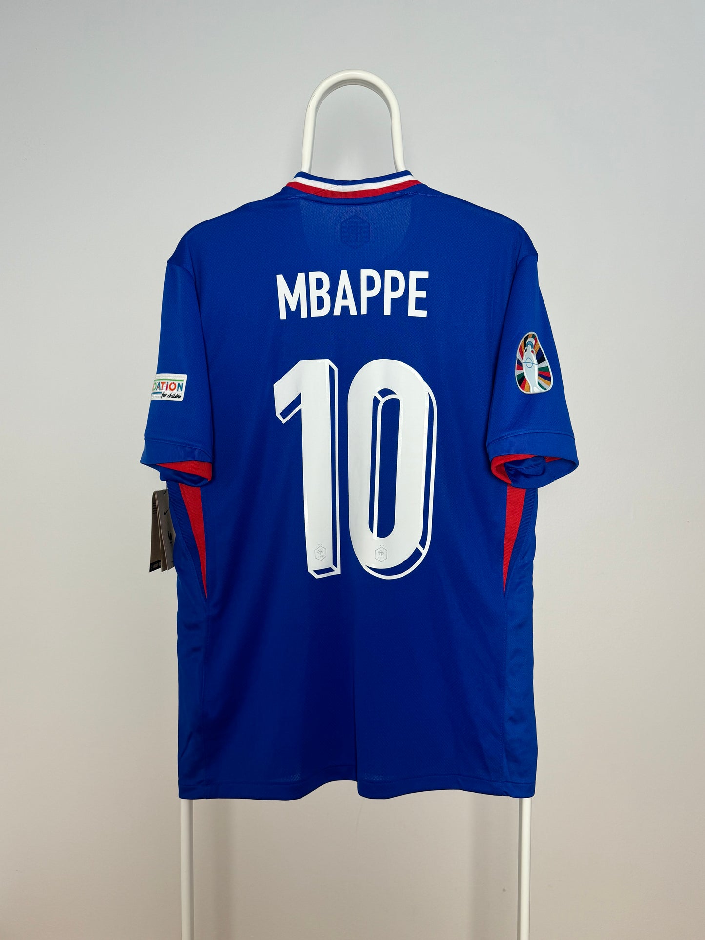 Kylian Mbappe - Frankrig 2024. Str M