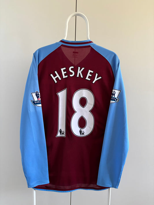 Heskey - Aston Villa FC 2010/11 - Player Issue - Str. L