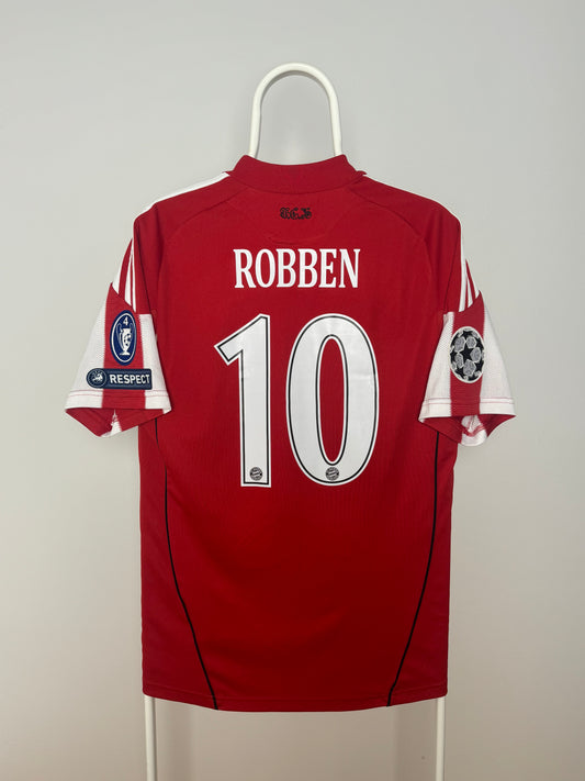 Arjen Robben - Bayern München 2010. Str M
