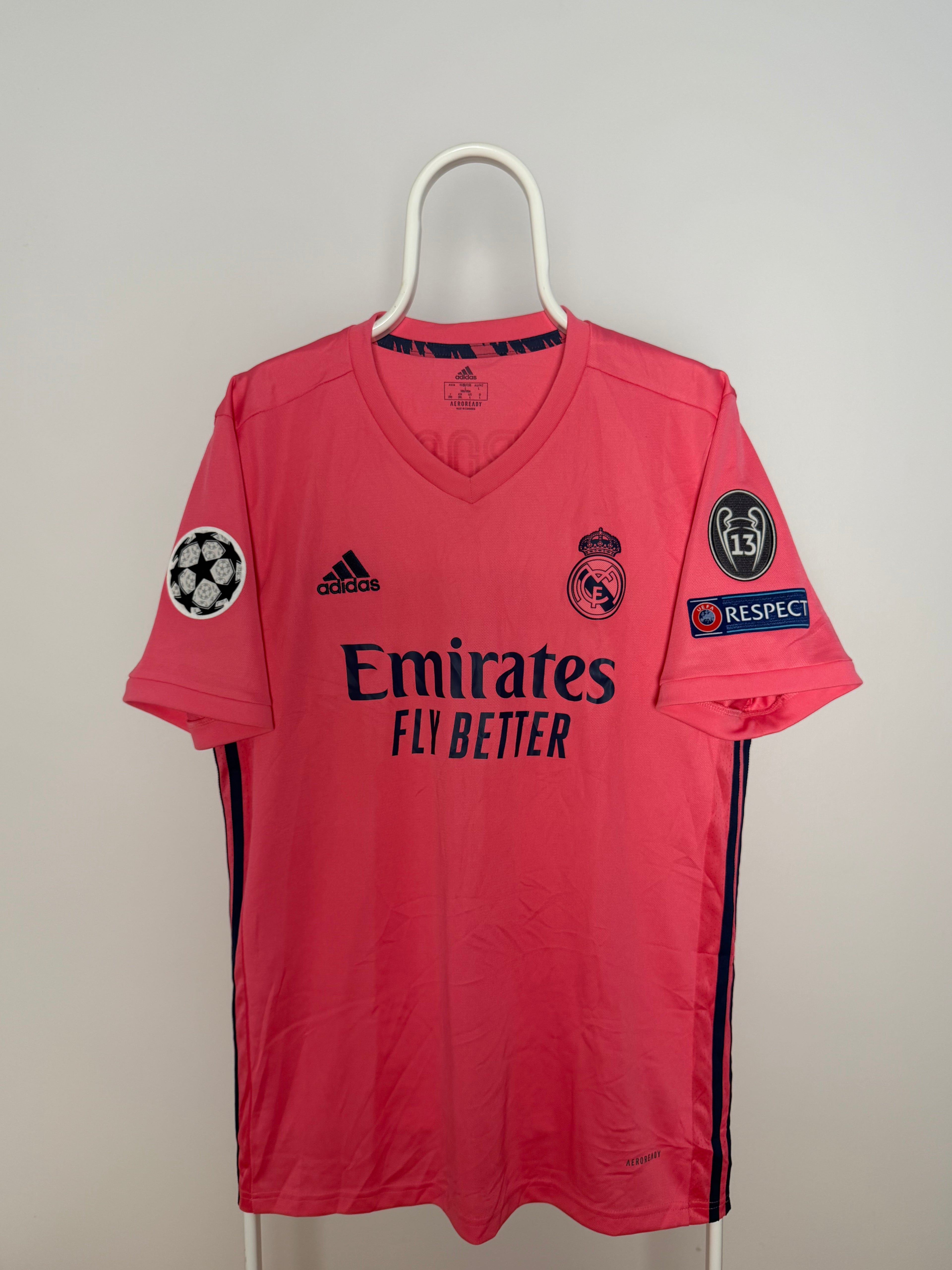 Toni Kroos - Real Madrid 2020/21. Maat L
