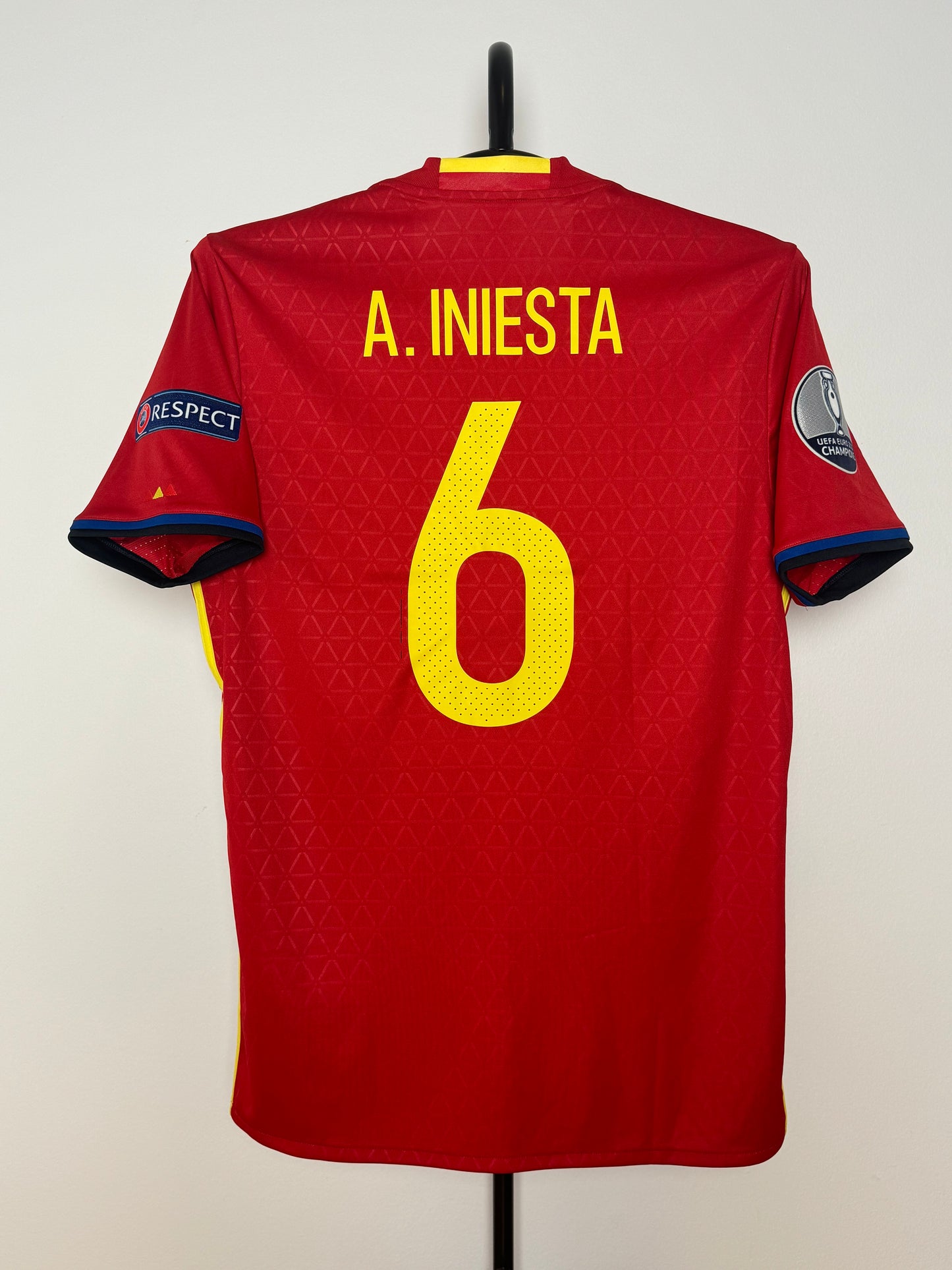 André Iniesta - Spanien 2016. Str M