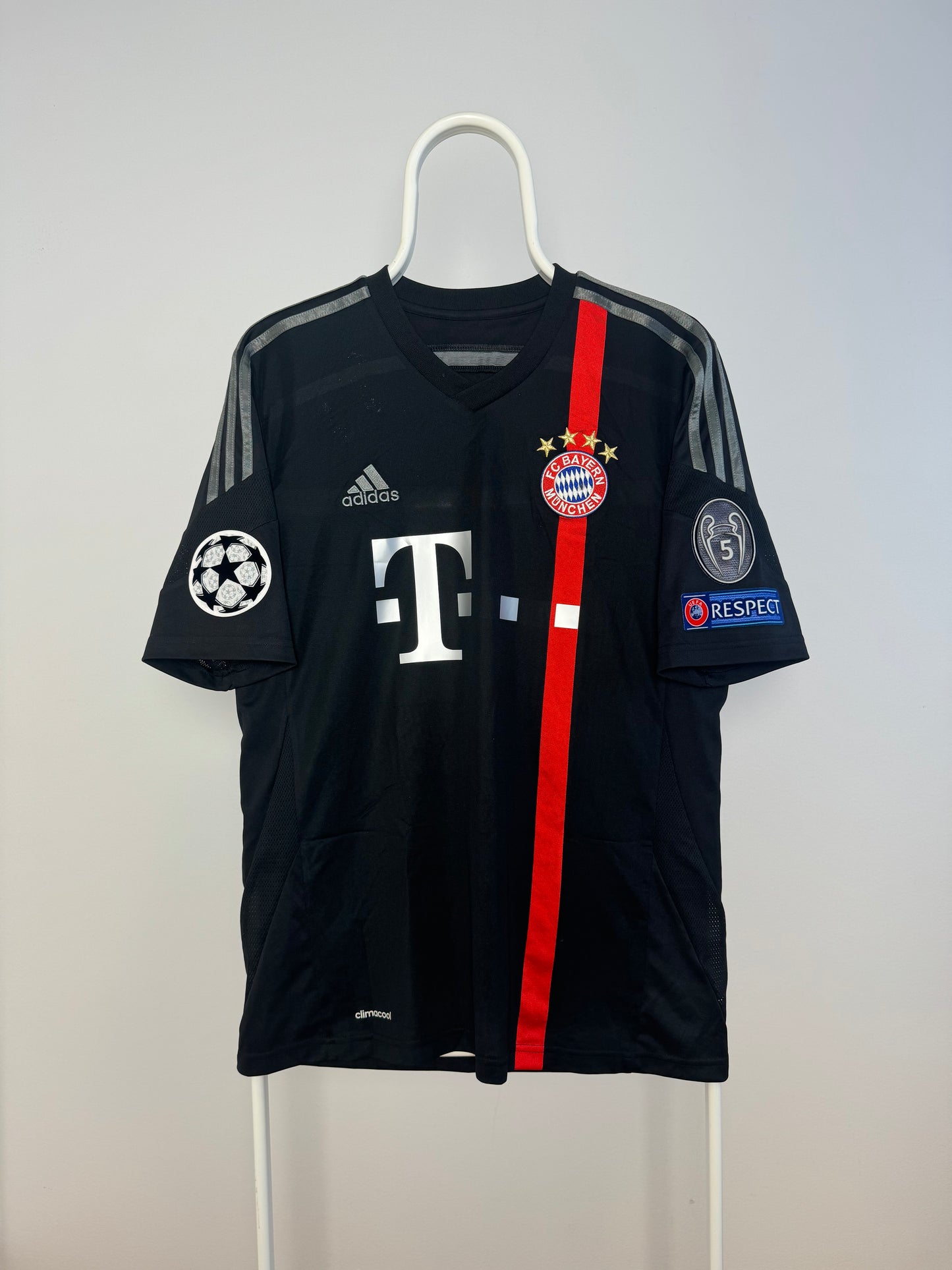 Xabi Alonso - Bayern München 2014/15. Str M