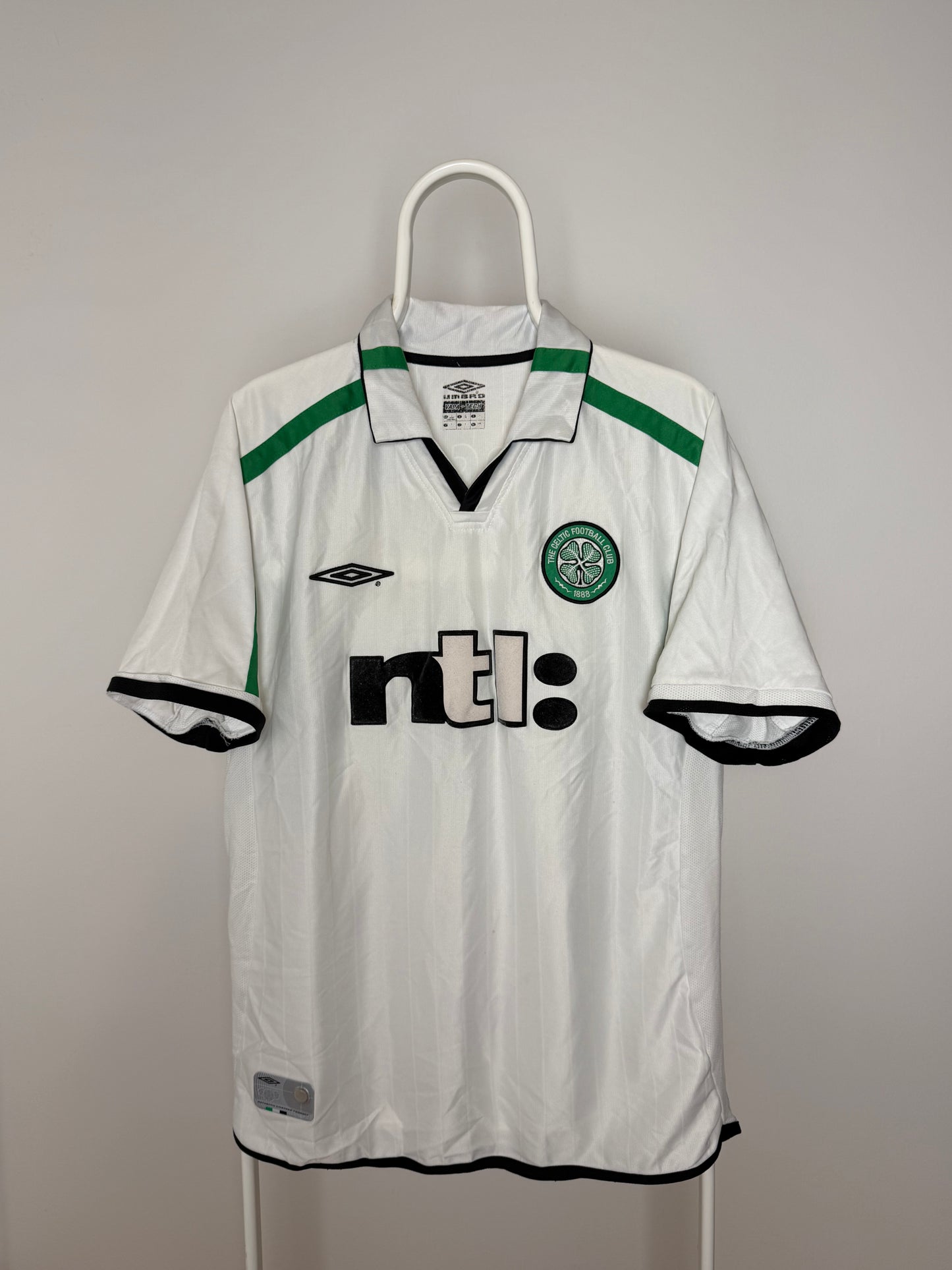 Henrik Larsson - Celtic FC 2001/02. Str L