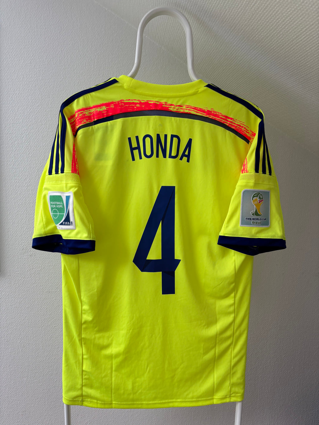 Keisuke Honda Japan 2014 World Cup original vintage football jersey back view