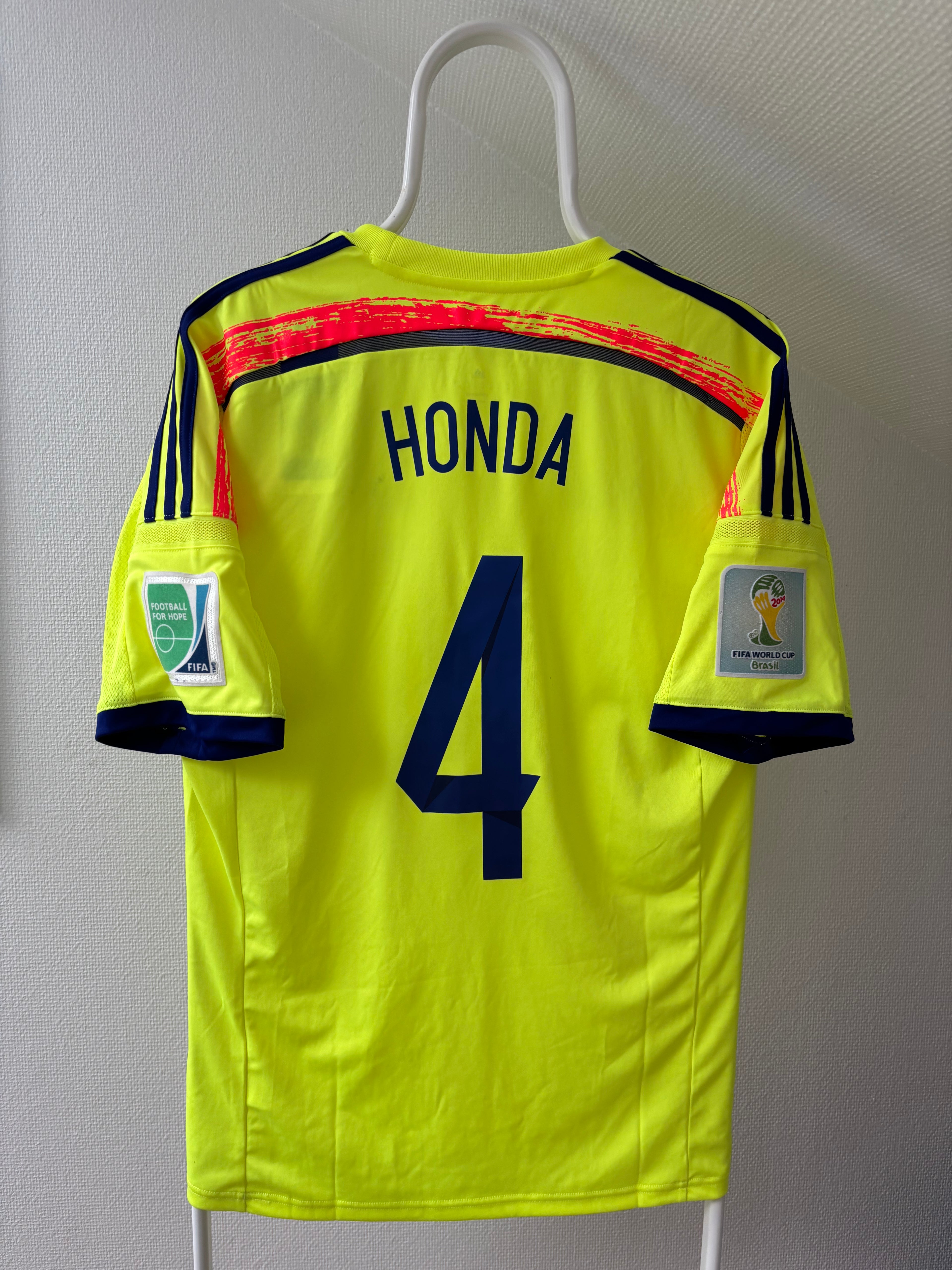 Keisuke Honda Japan 2014 World Cup original vintage football jersey back view