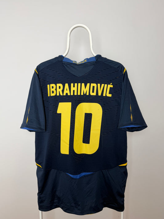 Zlatan Ibrahimovic- Sverige 2008/09. Str L