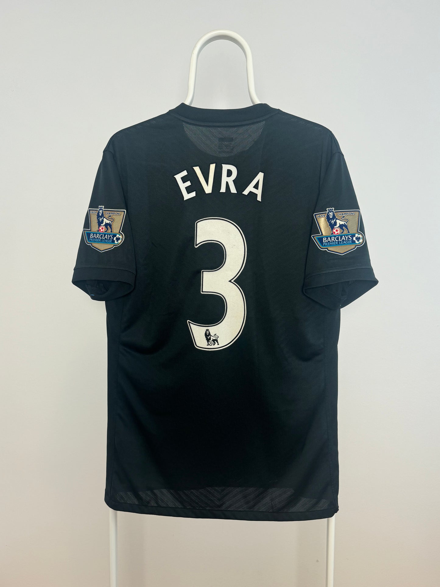 Patrice Evra - Manchester United 2009/10. Str L