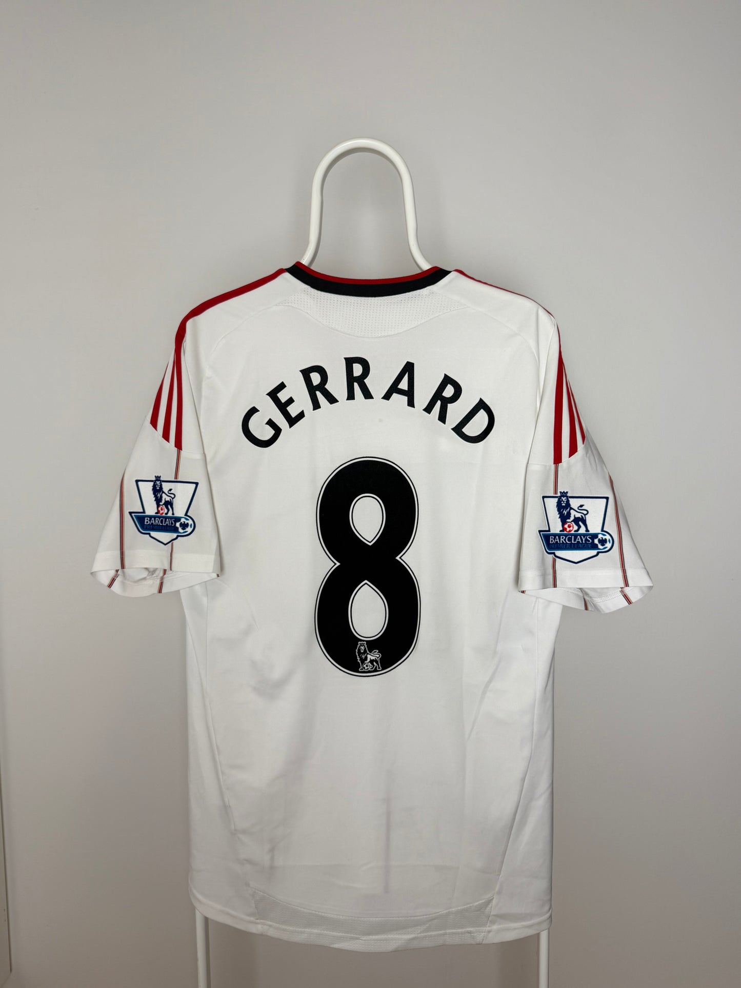 Steven Gerrard - Liverpool FC 2010/11. Str M