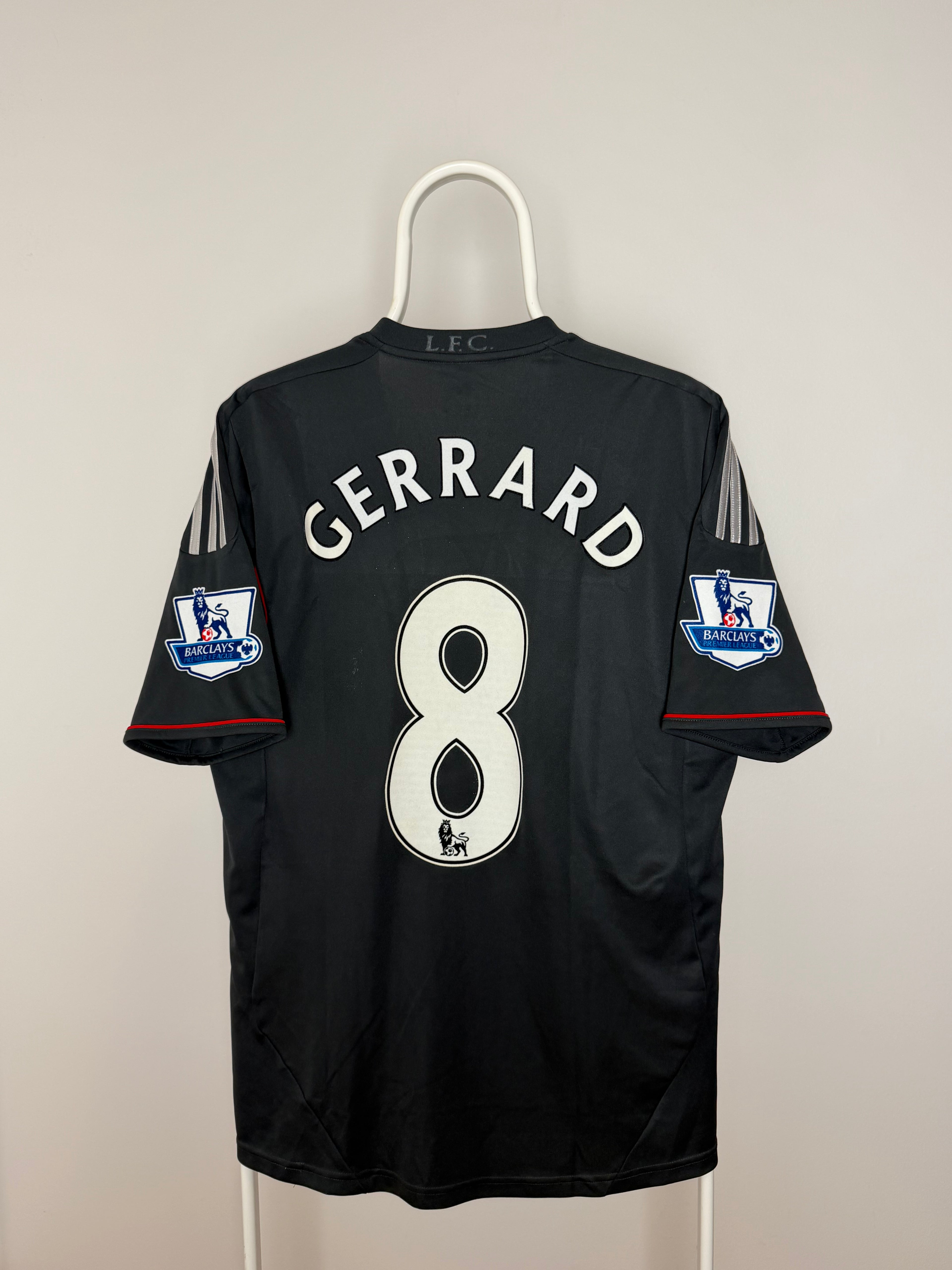 Steven Gerrard - Liverpool FC 2011/12. Maat M