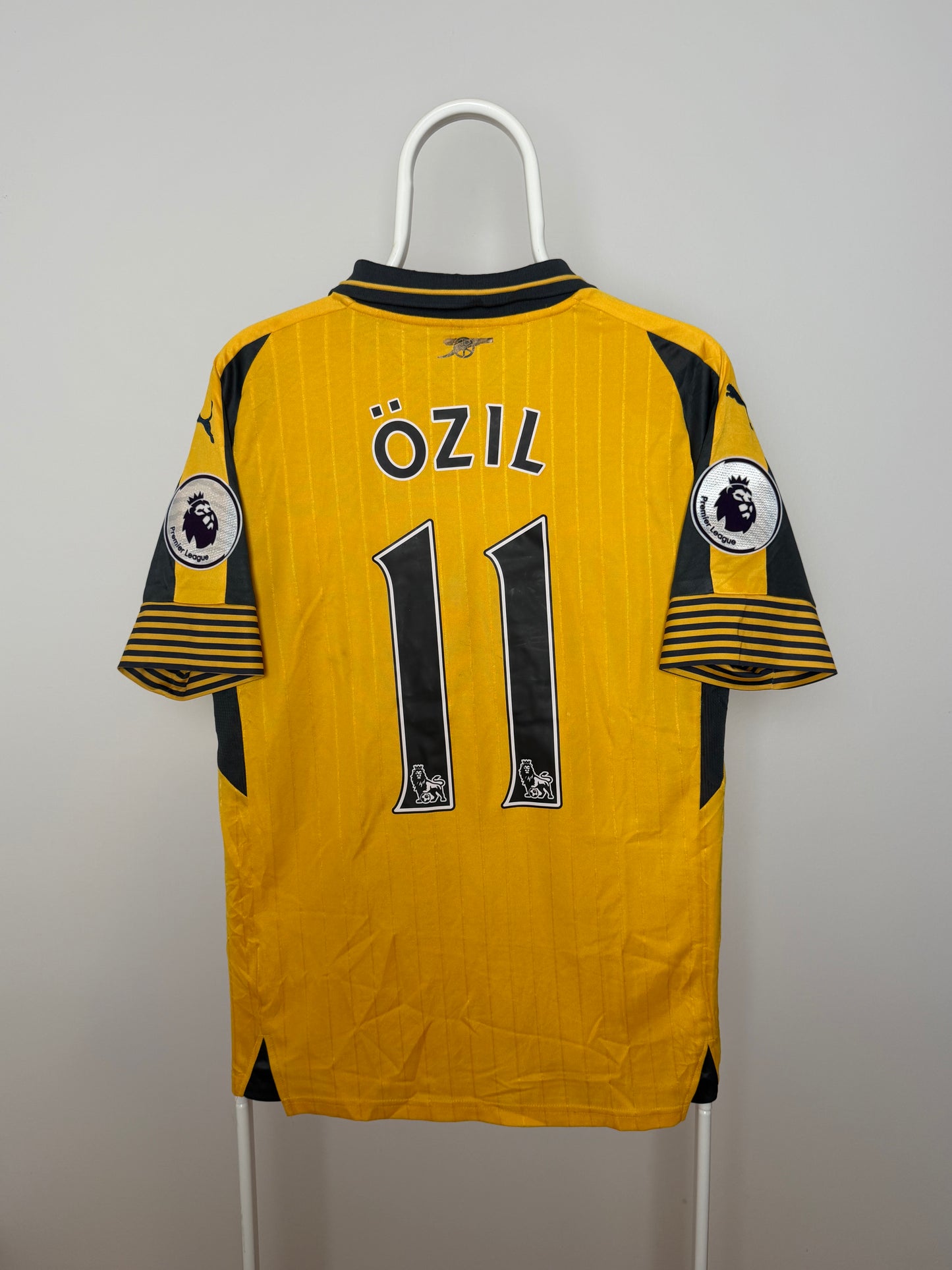 Mesut Özil - Arsenal FC 2016/17. Str M