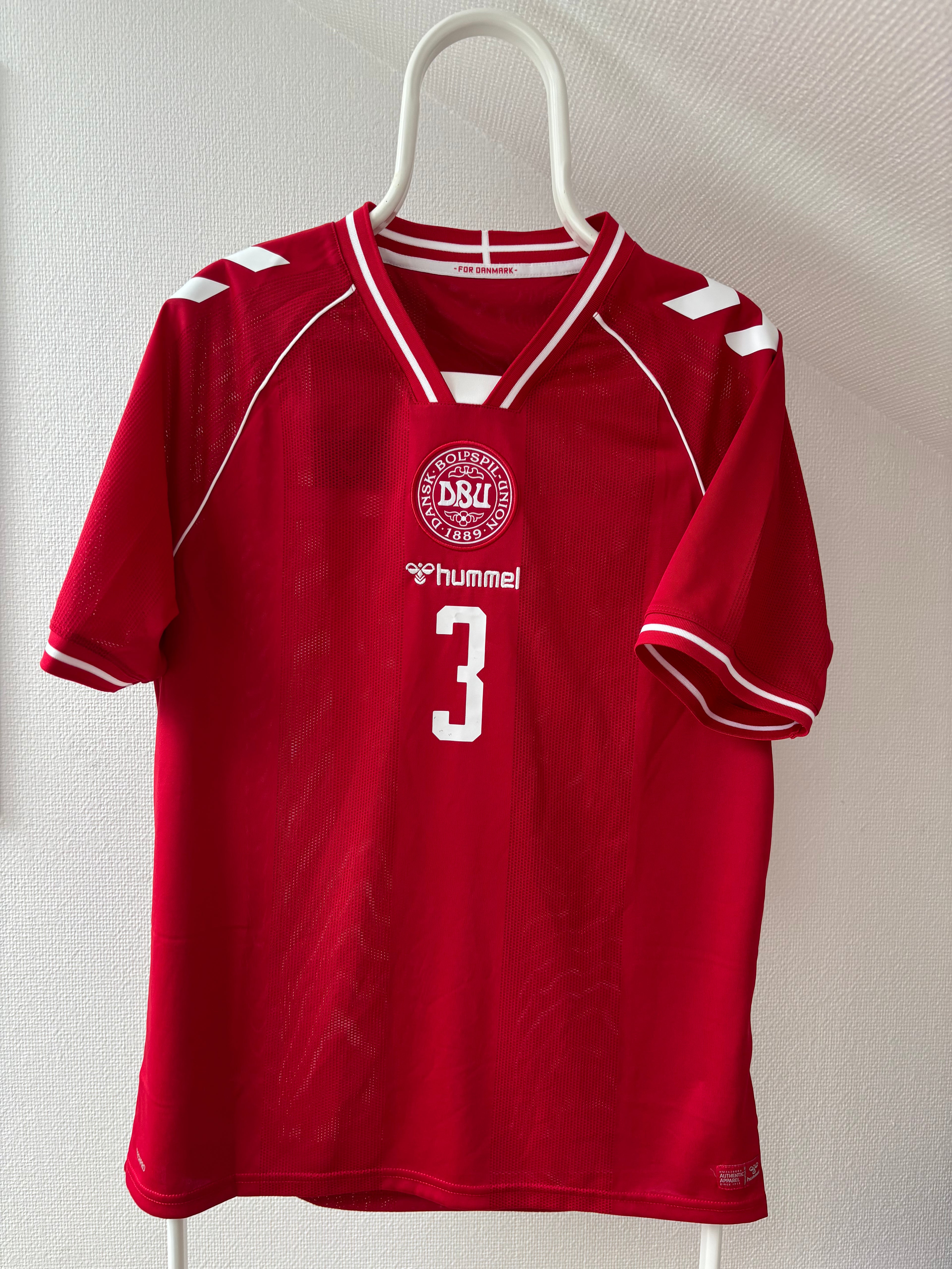 Victor Nelsson Denemarken 2026 Voetbalshirt - Origineel Maat L