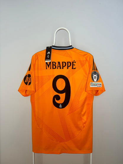 Kylian Mbappe - Real Madrid 2024/25. Str L