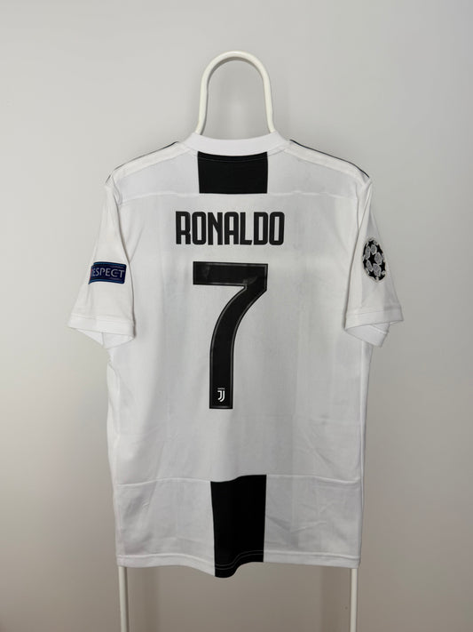 Cristiano Ronaldo - Juventus FC 2018/19. Str M