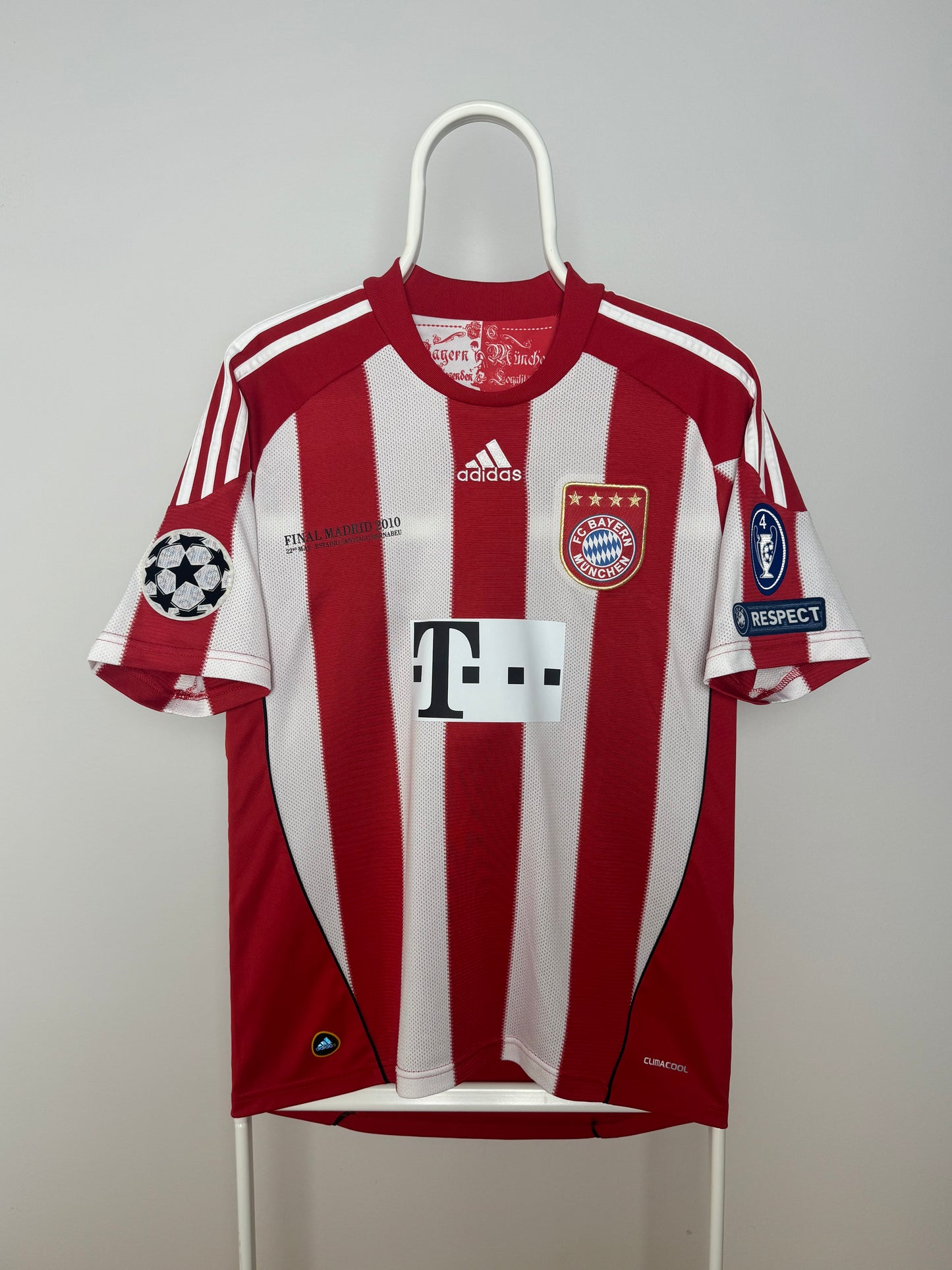 Arjen Robben - Bayern München 2010. Str M