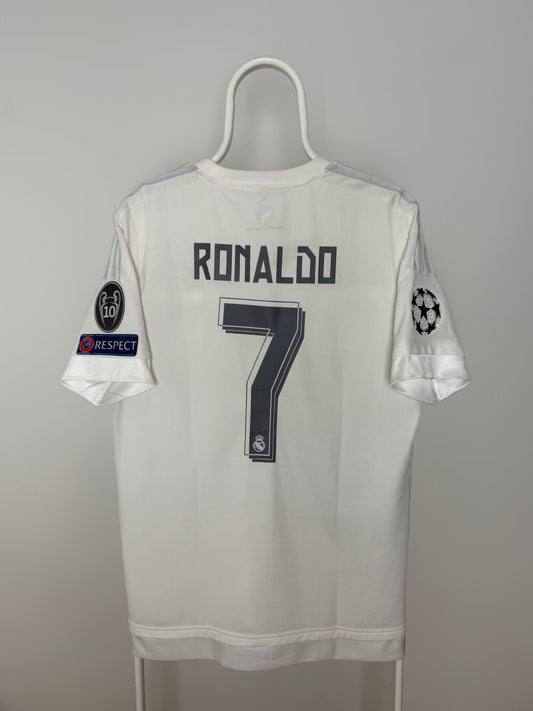 Cristiano Ronaldo - Real Madrid 2015/16. Str L