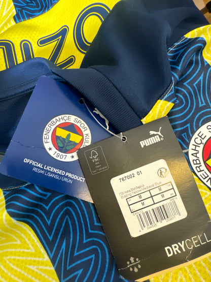 Mesut Özil - Fenerbahçe SK 2021/22. Str M