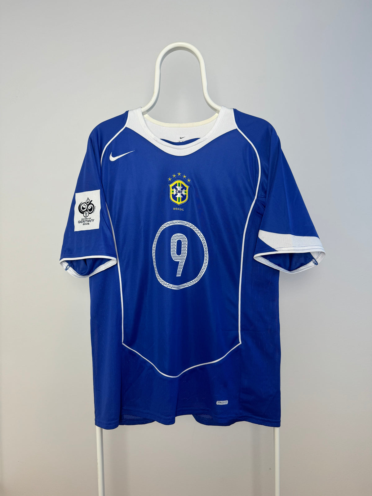 Ronaldo Nazario - Brazil 2004. Size M