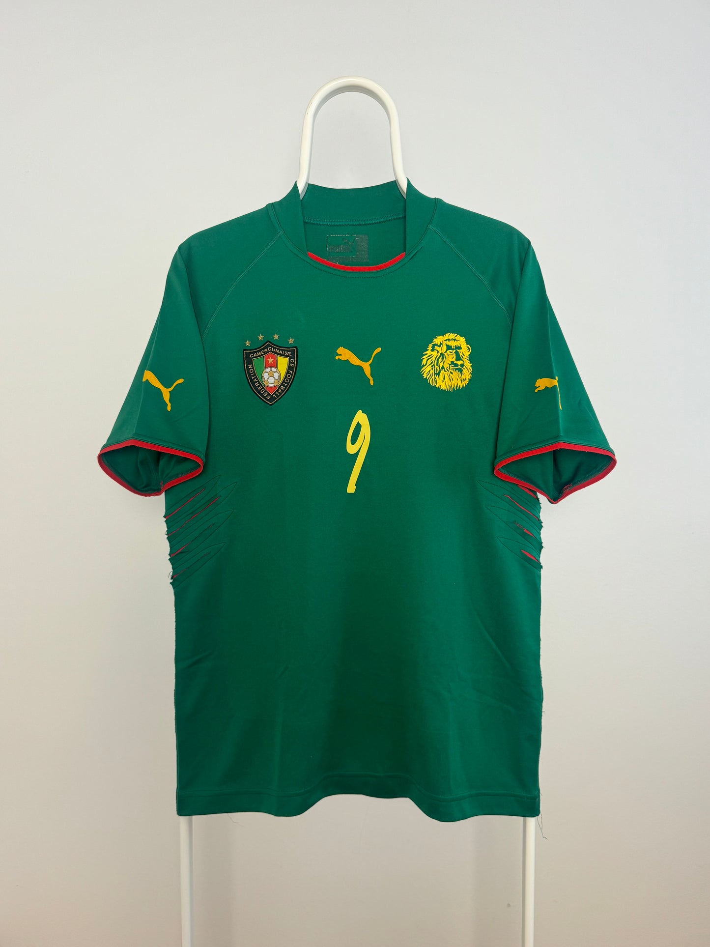 Samuel Eto’o - Cameroun 2004. Str M