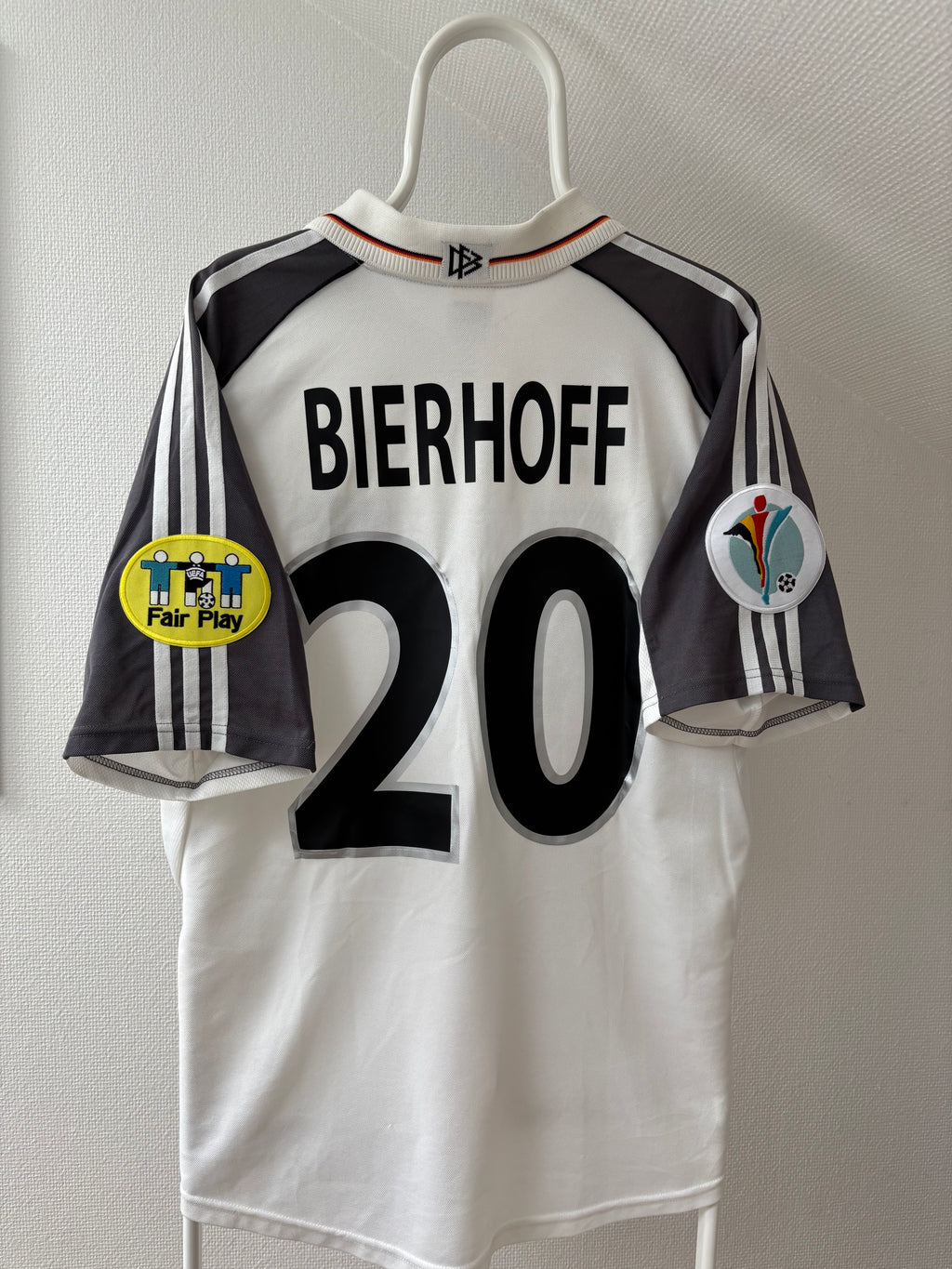 Oliver Bierhoff – Tyskland EM 2000 - Original batch - Str. L