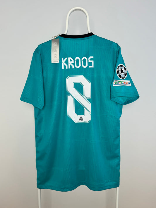 Toni Kroos - Real Madrid 2021/22. Str L