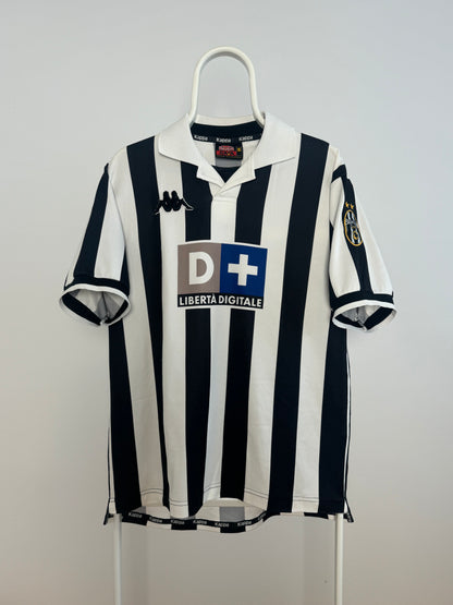 Zinedine Zidane - Juventus FC 1998/99. Str M