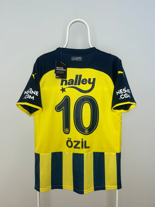 Mesut Özil - Fenerbahçe SK 2021/22. Str M