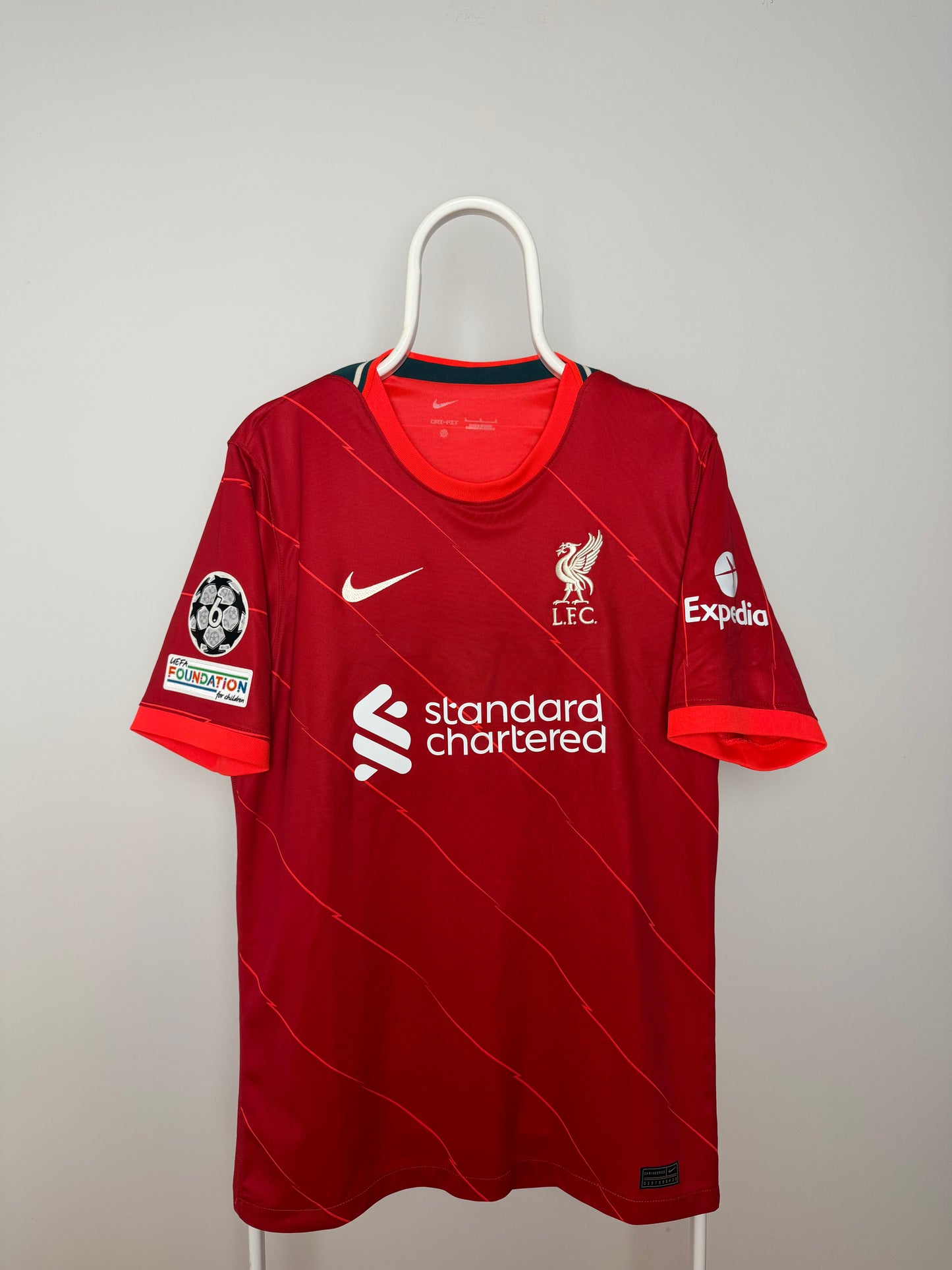 Virgil Van Dijk - Liverpool FC 2021/22. Str L